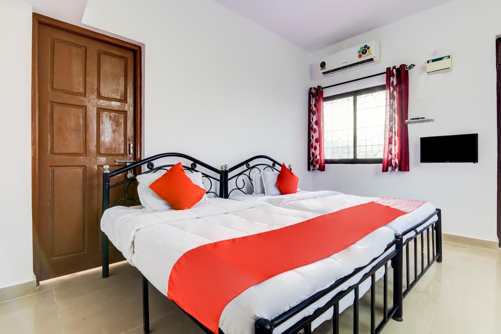 Hotel O Omkar Guest House Near Immaculate Conception Church Панаджи Экстерьер фото